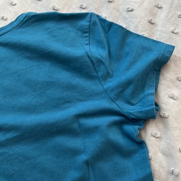 Blue - Picture 4 of 6